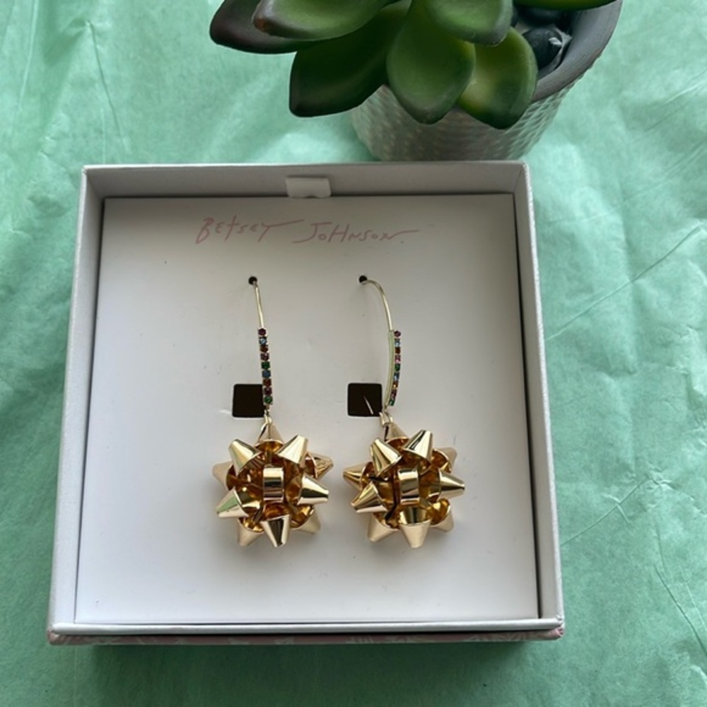 BETSEY Johnson 🔥 Christmas Bow Drop  Earrings